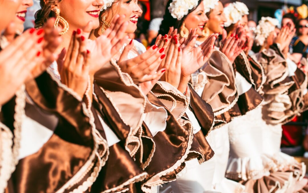 Venta online de sillas para los desfiles de Moros y Cristianos Elda 2026